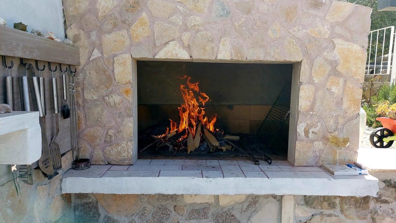 Apartment "Duma" Trogir Eksteriør billede